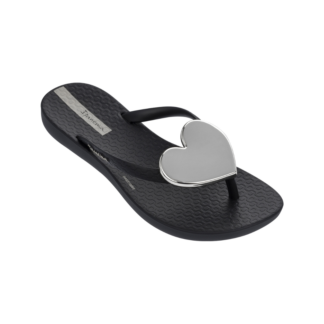 Ipanema Wave Heart Flip Flop Black East West Girl